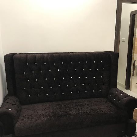 Hotel Mmk Канпур Экстерьер фото