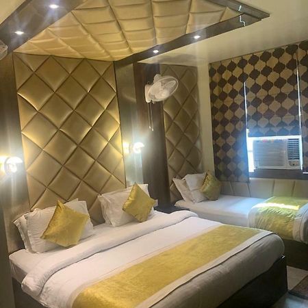 Hotel Mmk Канпур Экстерьер фото