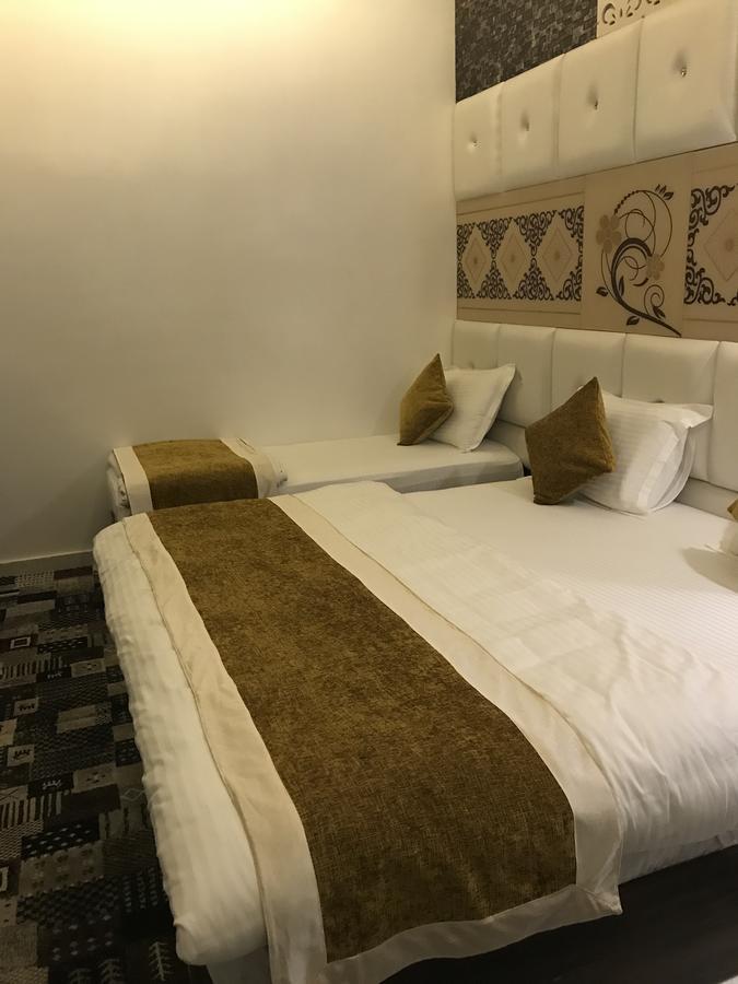 Hotel Mmk Канпур Экстерьер фото
