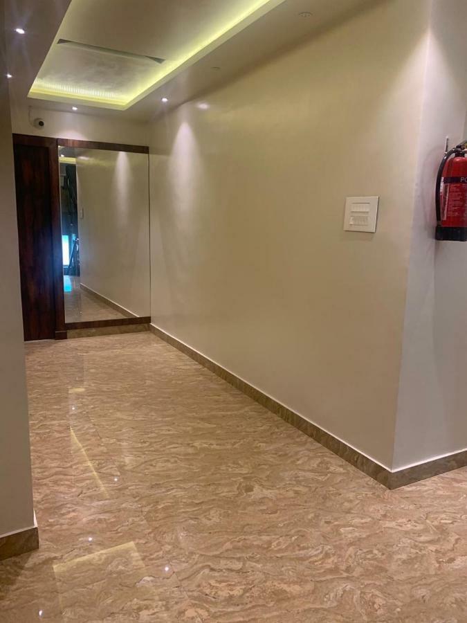 Hotel Mmk Канпур Экстерьер фото